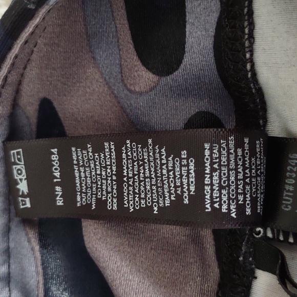 Koral Size Small Lustrous High Rise Legging Midnight Camo - Picture 12 of 15